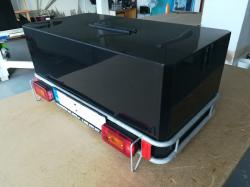 Plastový úložný box za auto